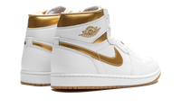 AIR JORDAN 1 RETRO HIGH OG WMNS Metallic Gold FD2596 107
