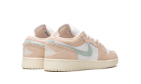 Air Jordan 1 Low SE GS Guava Ice DZ5356 800