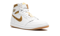 AIR JORDAN 1 RETRO HIGH OG WMNS Metallic Gold FD2596 107