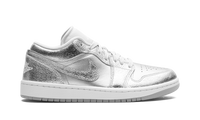 Air Jordan 1 Low SE WMNS Metallic Silver FN5030 001